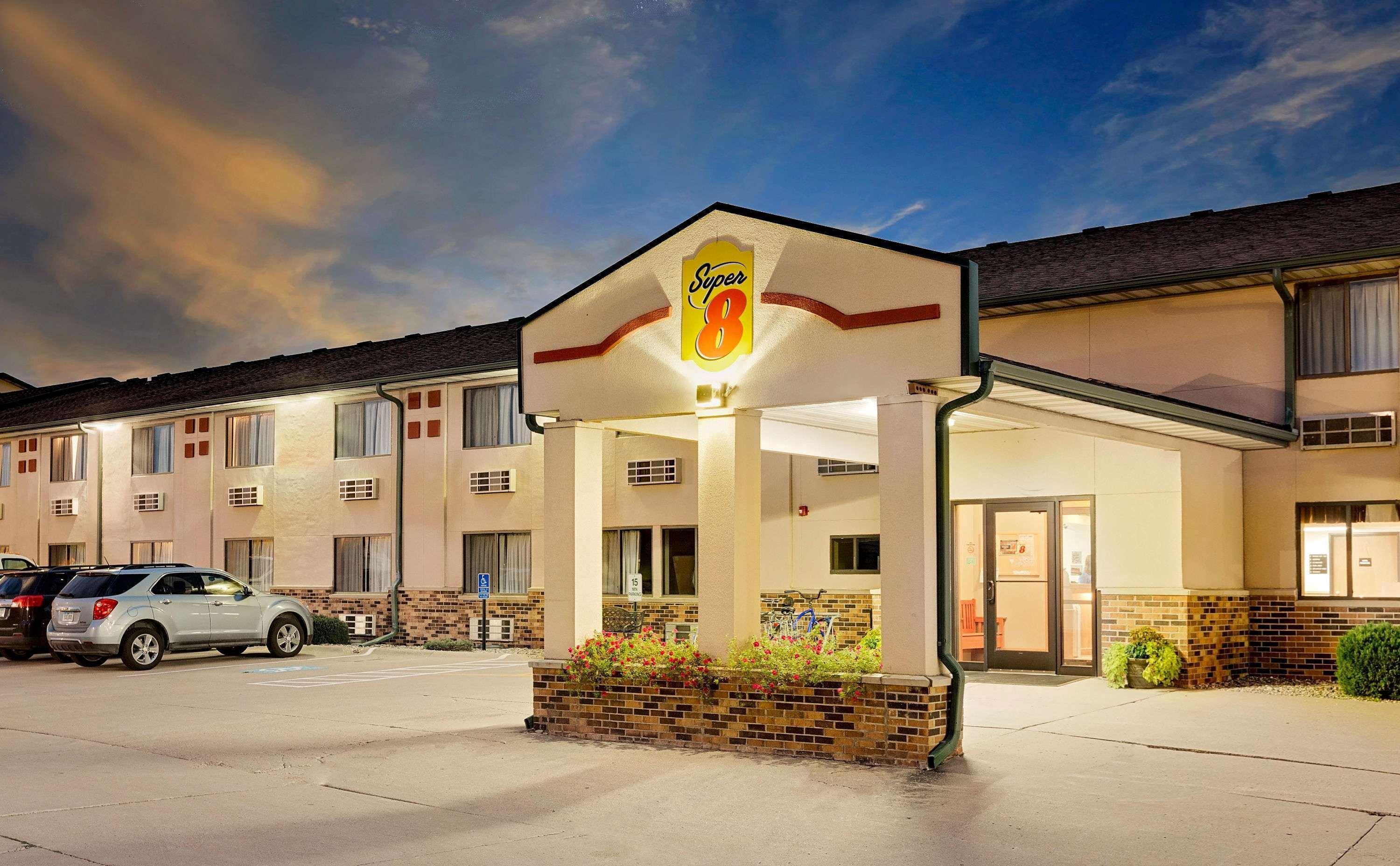 Super 8 By Wyndham St. James Kültér fotó